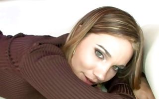 Sexy Natalie sucking pecker before painful sex